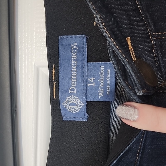 Lightly Worn Democracy “Ab” Solution High Rise Itty Bitty Bootcut 14 - Picture 2 of 3